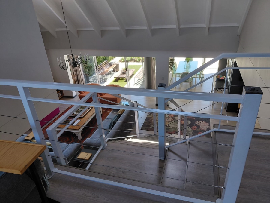 To Let 4 Bedroom Property for Rent in Greenways Golf Estate Western Cape